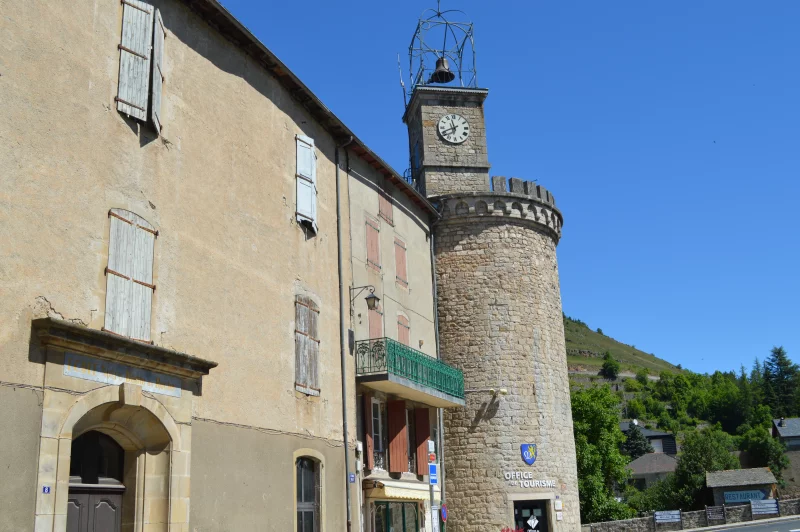 TOUR DE L'HORLOGE
