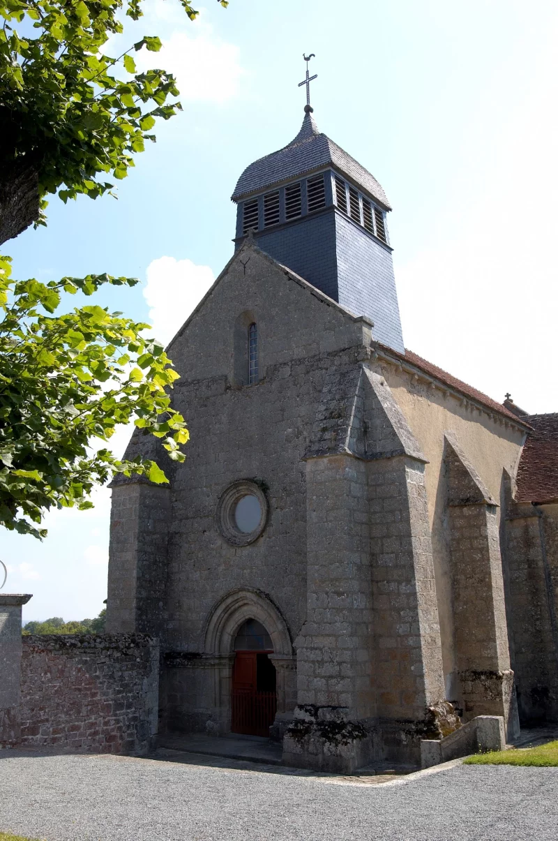 L’Église Saint-Pierre-ès-Liens du XIIe siècle