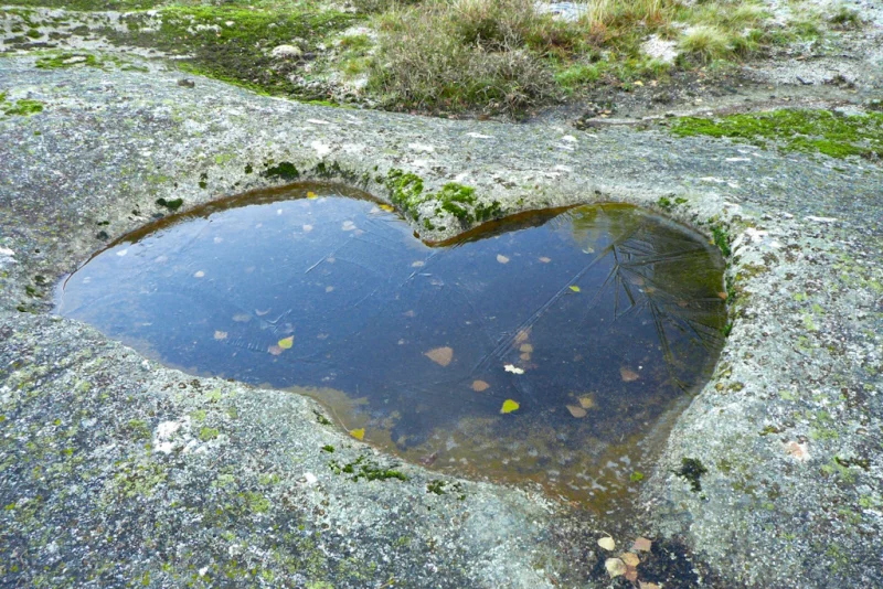 Le coeur du géant - Sentier des pierres à légendes