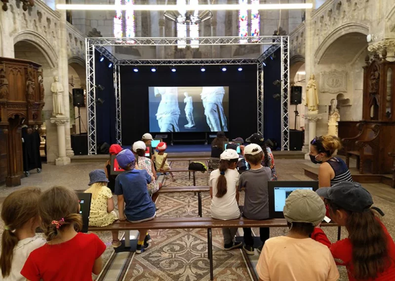 Micro Folie, un musée dans une chapelle