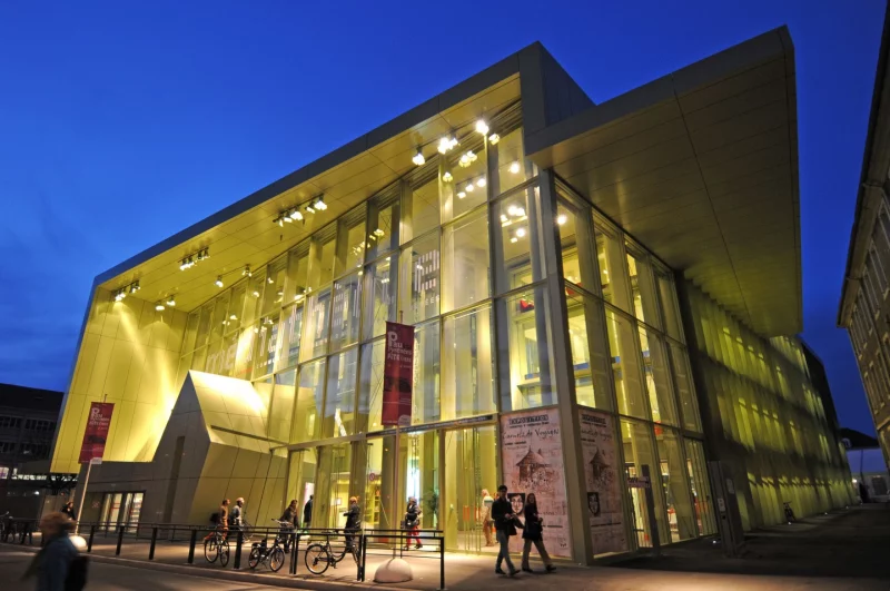 Médiathèque André Labarrère