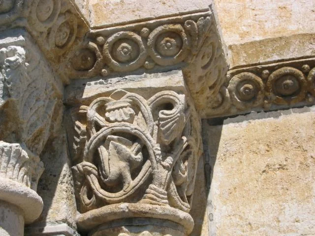 Eglise Abbatiale Saint-Pierre - Berry Roman