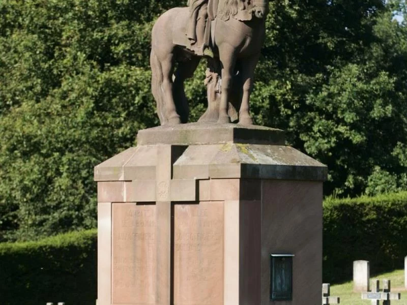 Cimetière militaire  (1914-1918)
