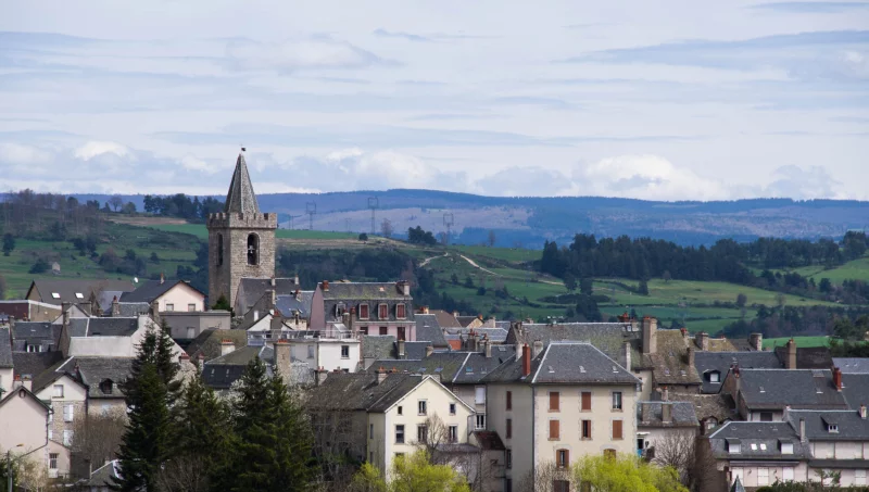 SAINT-CHÉLY-D’APCHER