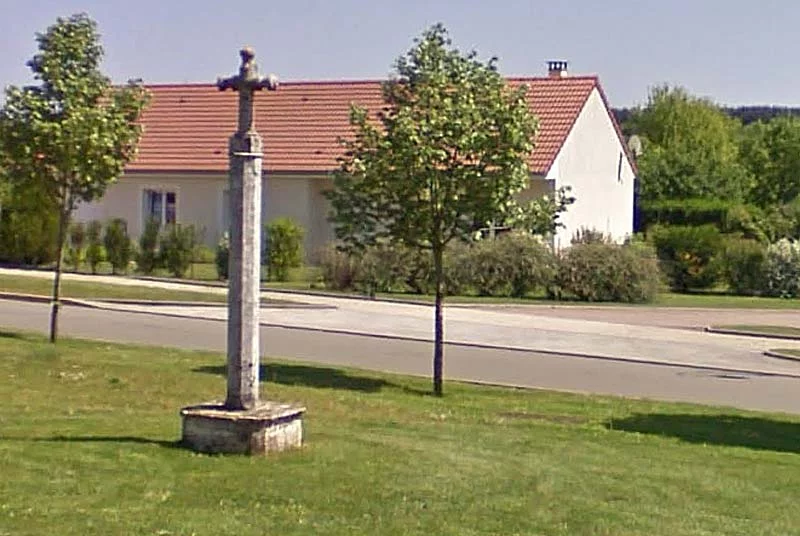 CALVAIRE DE LA GRILLE A SAINTS-GEOSMES