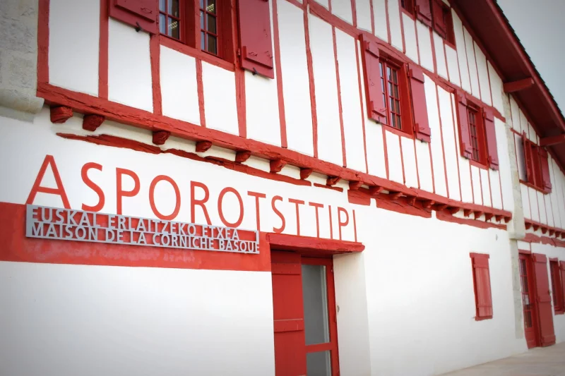 Maison de la Corniche Basque, Asporotsttipi