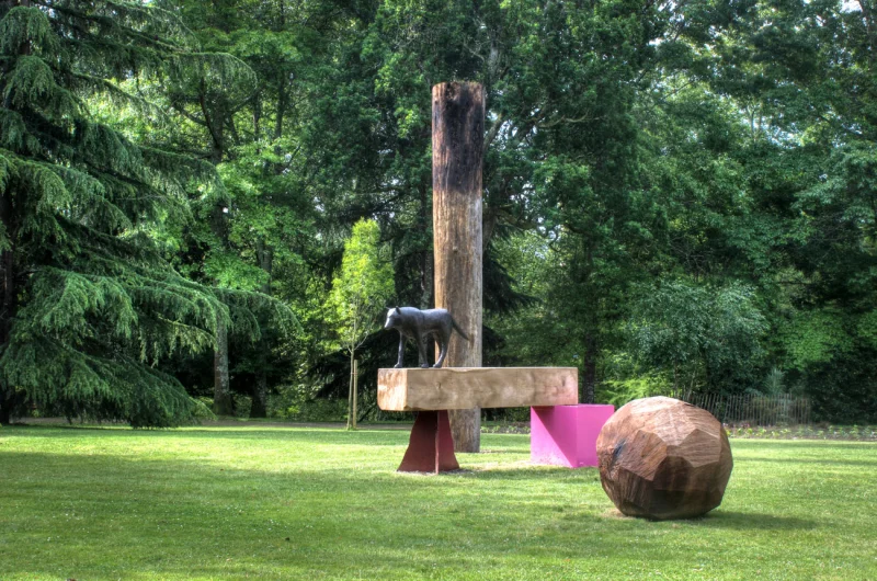 La Forêt d'Art Contemporain : Paysage et loup, oeuvre n°06