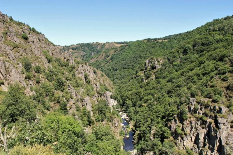 GORGES DU BES