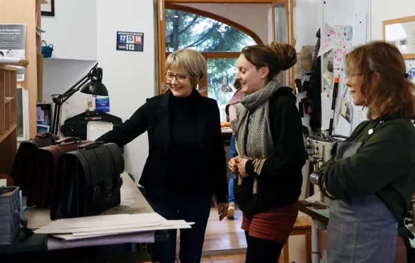 Atelier Romy : travail du cuir, stages et formations.