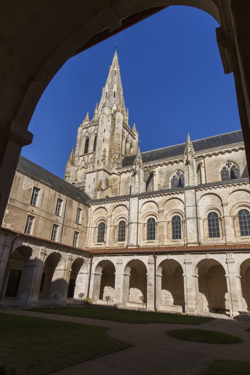 Abbaye de Saint-Maixent-l'École