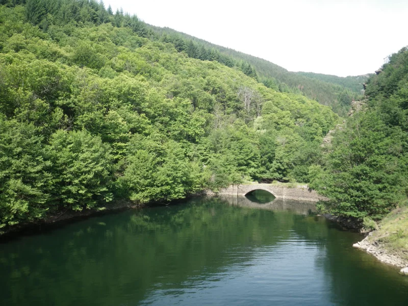 LAC DE ROUJANEL