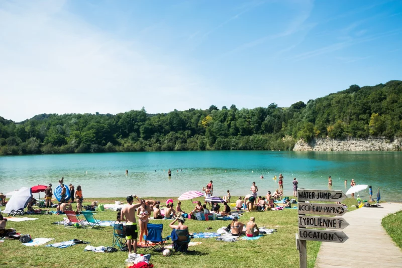Plage du Lac des Arroques