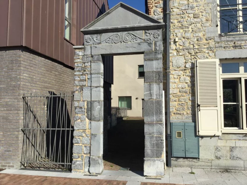 Porte de la ruelle Charles Quint
