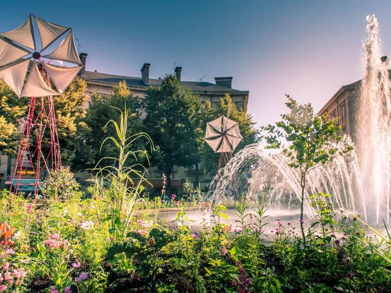 La Place des Trois Évêchés