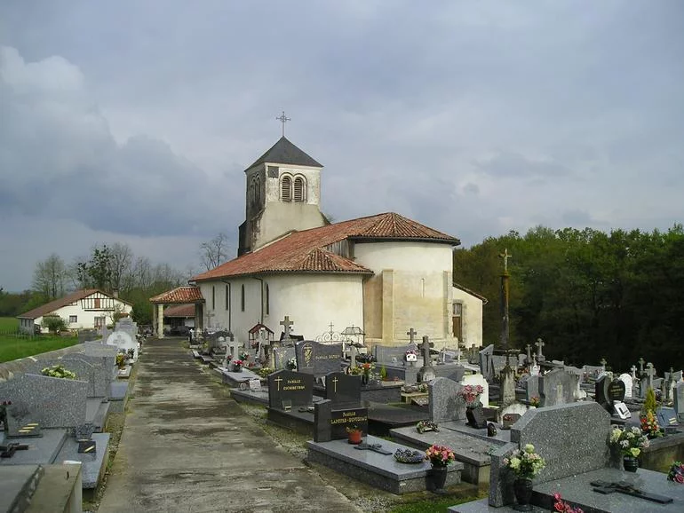 Eglise Sainte-Marie de Moros