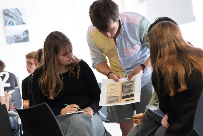 JEUNE PUBLIC / Le Puzzle de l'histoire, à partir de 10 ans / atelier en continu sans réservation