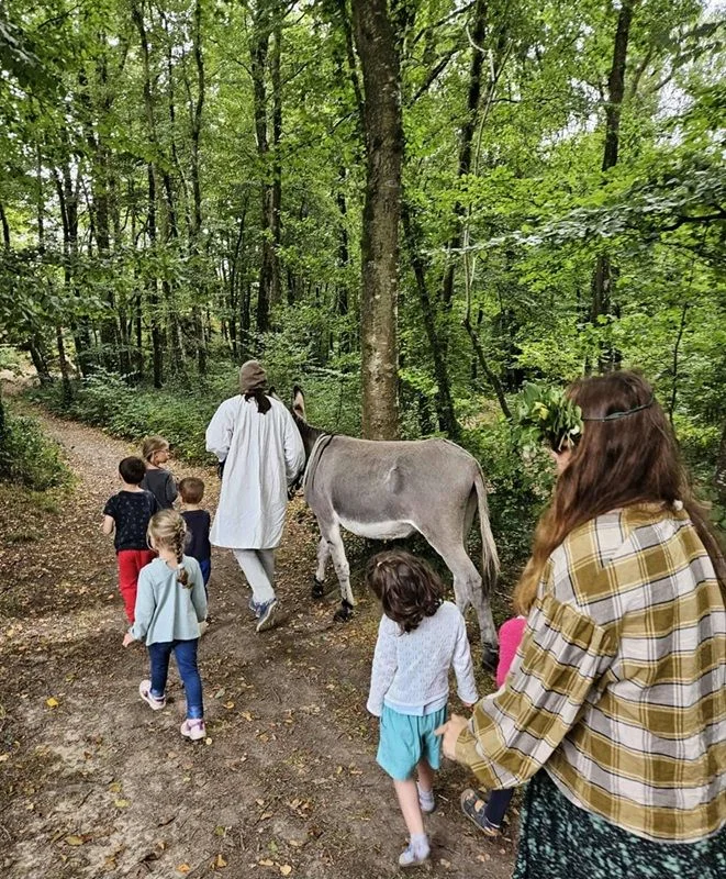 Pierres en Lumières - "Contes et légendes au bois des Roches"