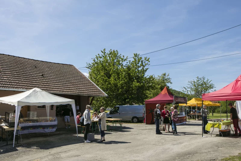 Marché des producteurs à Busy