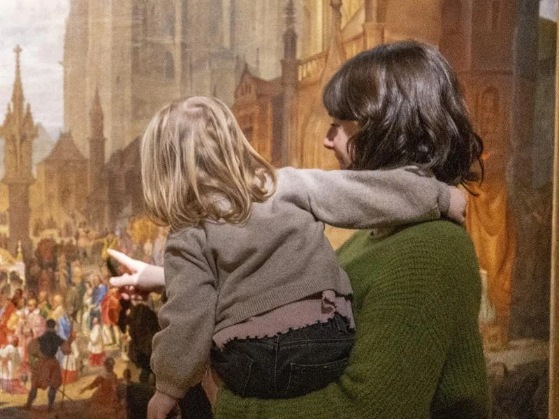 Jeune public - Visite à quatre pattes au Musée de la Cour d'Or