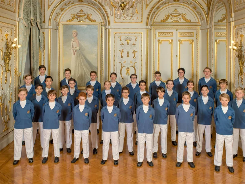 Messe solennelle, par les "Petits chanteurs de Monaco"
