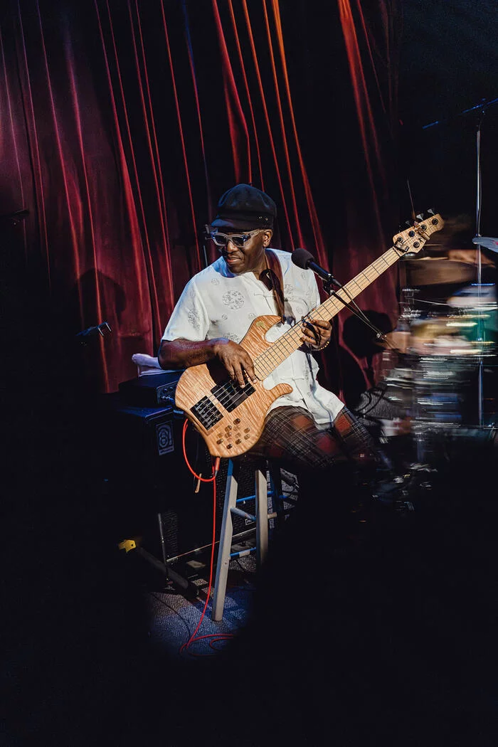 RICHARD BONA