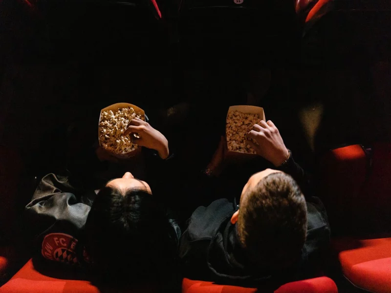 Café, croissant et cinéma