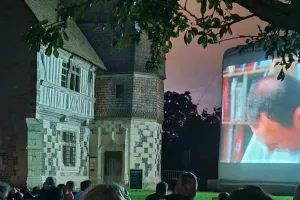 Ciné plein air au Manoir du Désert