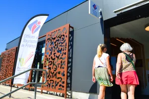 Cap sur l’été : portes ouvertes, vernissage et marché découverte