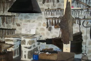 La Forge de Charles : Exposition : "Quatre saisons à la fermé"