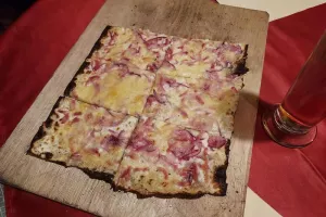 Soirée dansante, tarte flambée à volonté