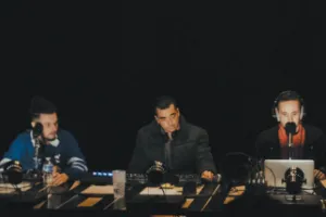 Odyssée - DES DRAGONS DANS LES HALLS