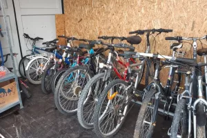 vente de vélos récupérés en déchetterie