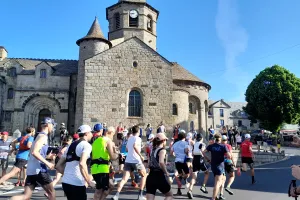 TRAIL EN AUBRAC