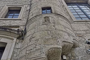 Visite thématique : Le Vieux Chaumont avec Euphrosine, sorcière de Calvus Mons (visite ludique)