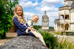L'enfance d'un roi : prêt de costumes et de jeux médiévaux