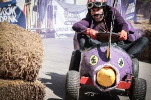 LA FOLKLO DU PORTANEL - COURSE À SAVONS