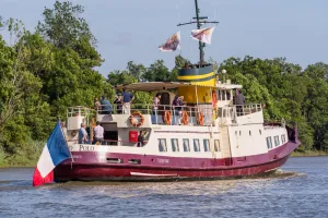 Croisière à bord du Marco Polo de Cadillac à Langon avec visite du Château Toulouse Lautrec