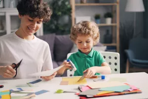 Atelier créatif en famille avec La Croisée des Villages