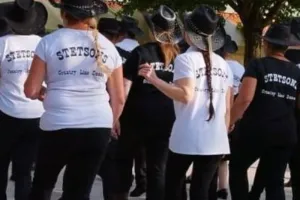 Spectacle de danses avec les Stetsons