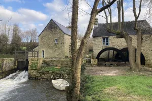 Moulin de Négreville : visite et fabrication de bouillie de sarrasin