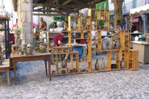 MARCHÉ DES POTIERS