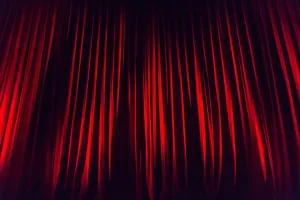 DÎNER-SPECTACLE "CRISE DE MÈRE"