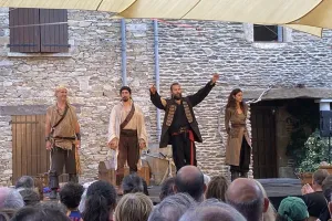 Festival de théâtre professionnel " Belcastel en Scène" - 7ème édition