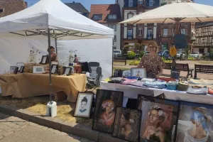 Lez'arts des rues : marché de l'art et de l'artisanat