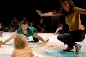PETITES TRACES - CIE NOMORPA