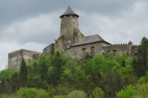 EXPOSITION : LES CHÂTEAUX FORTS