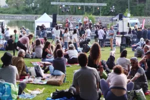 Concert : Magnific Picnic, James BKS