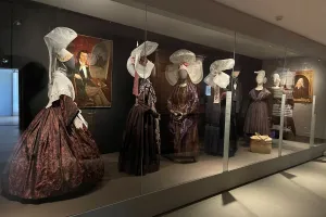 Les Étonnants Patrimoines - Dans l'atelier du styliste - version Halloween
