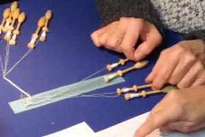Atelier dentelle aux fuseaux