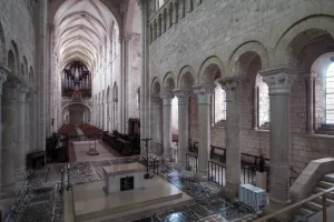 Visite guidée de l'abbatiale romane